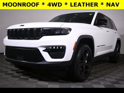 Used 2023 Jeep Grand Cherokee Limited w/ Black Appearance Package