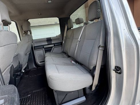 Used 2017 Ford F250 XLT AWD/4WD image 31