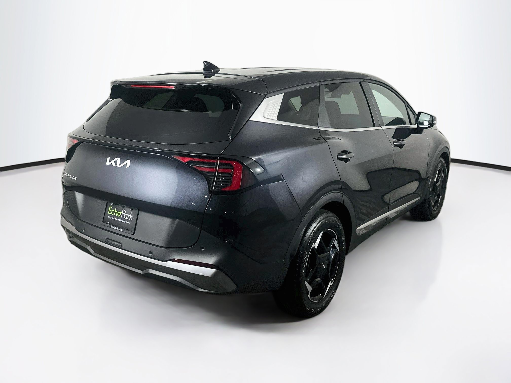 Used 2026 Kia Sportage EX FWD image 9