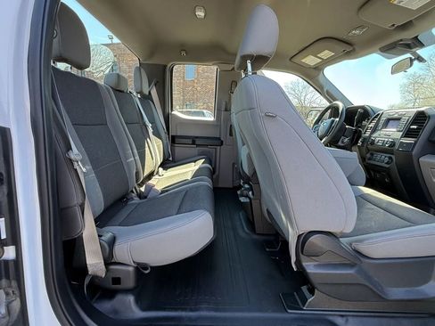 Used 2019 Ford F150 XL w/ Equipment Group 101A Mid AWD/4WD image 32