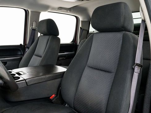 Used 2014 Chevrolet Silverado 2500 LT w/ Z71 Appearance Package image 9