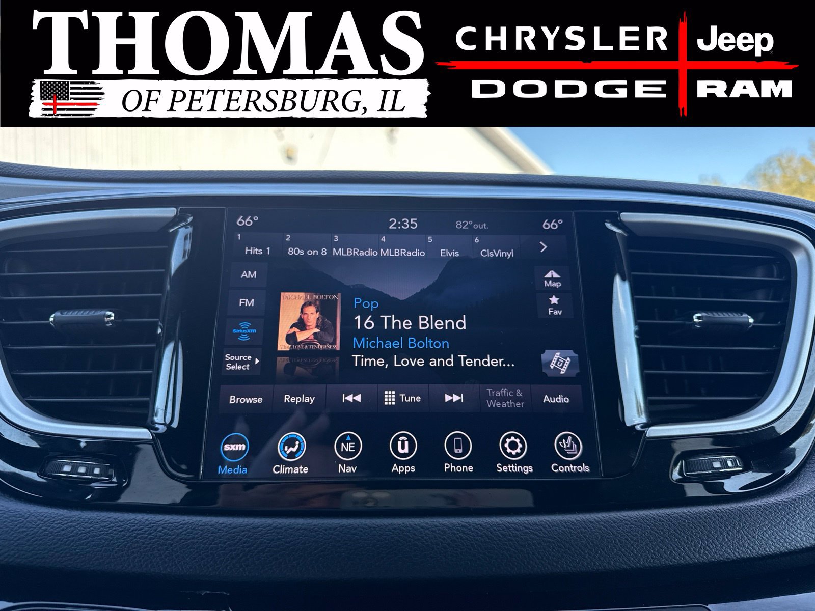Used 2020 Chrysler Pacifica Touring-L Plus w/ S Appearance Package FWD image 18