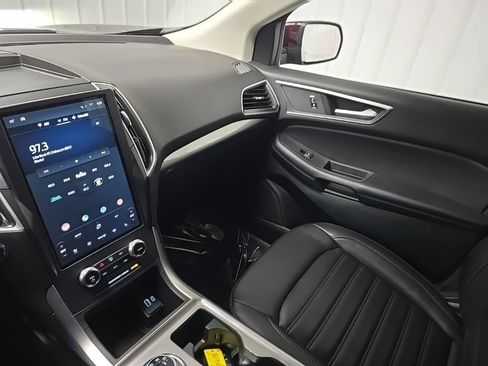 Used 2023 Ford Edge SEL w/ Convenience Package AWD/4WD image 32