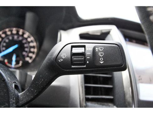 Used 2019 Ford Ranger XLT w/ Equipment Group 302A Luxury AWD/4WD image 18