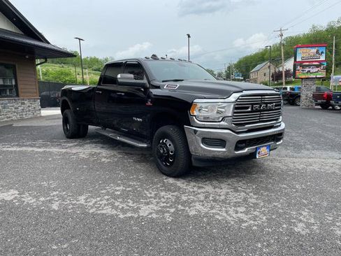 Used 2021 RAM 3500 Big Horn image 11