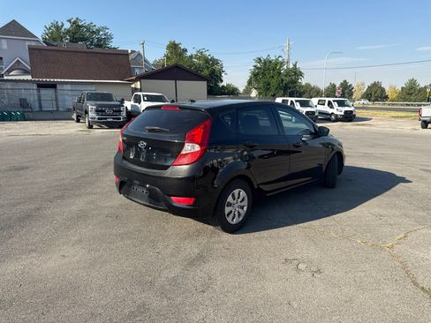 Used 2016 Hyundai Accent SE FWD image 6
