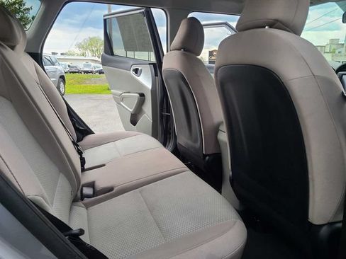 Used 2022 Kia Soul LX FWD image 19