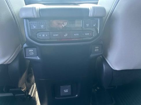 Used 2026 Toyota Grand Highlander AWD Hybrid image 20