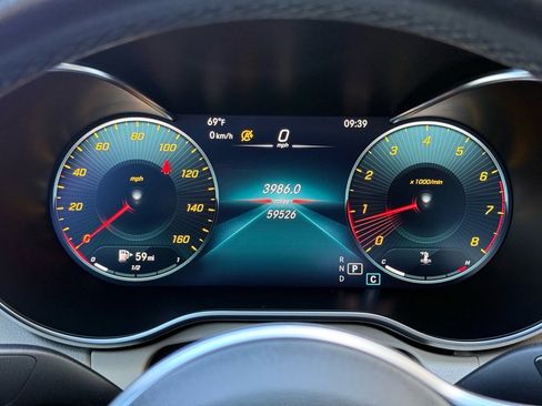 Used 2021 Mercedes-Benz C 300 Sedan image 11