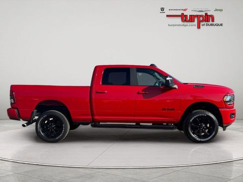 Used 2024 RAM 2500 Big Horn w/ Night Edition AWD/4WD image 6