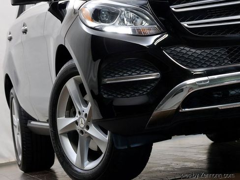 Used 2017 Mercedes-Benz GLE 350 4MATIC image 4