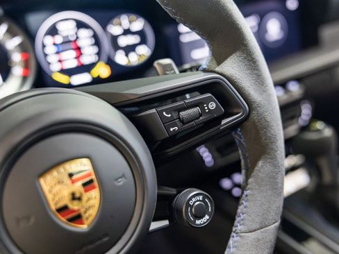 Used 2024 Porsche 911 GT3 image 19