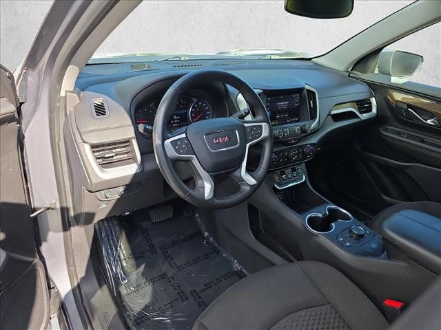 Used 2020 GMC Terrain SLE w/ Driver Convenience Package AWD/4WD image 16