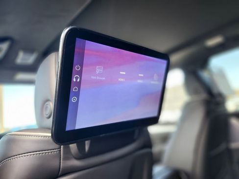 New 2026 Cadillac Escalade Platinum Sport w/ LPO, ONYX Package AWD/4WD image 15