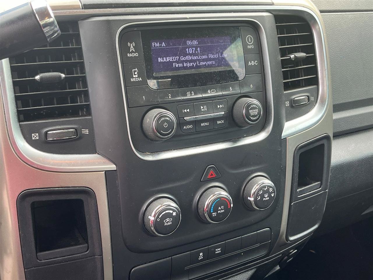 Used 2013 RAM 1500 Classic SLT RWD image 13