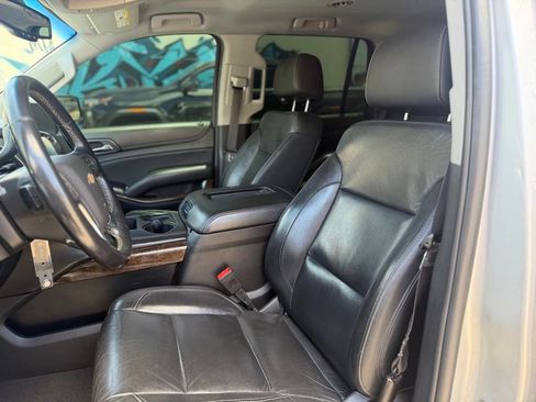 Used 2020 Chevrolet Tahoe LT RWD image 12