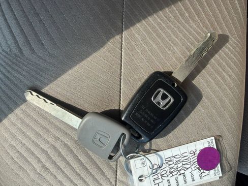 Used 2015 Honda Accord LX image 29