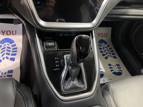 Used 2025 Subaru Outback Onyx Edition image 45