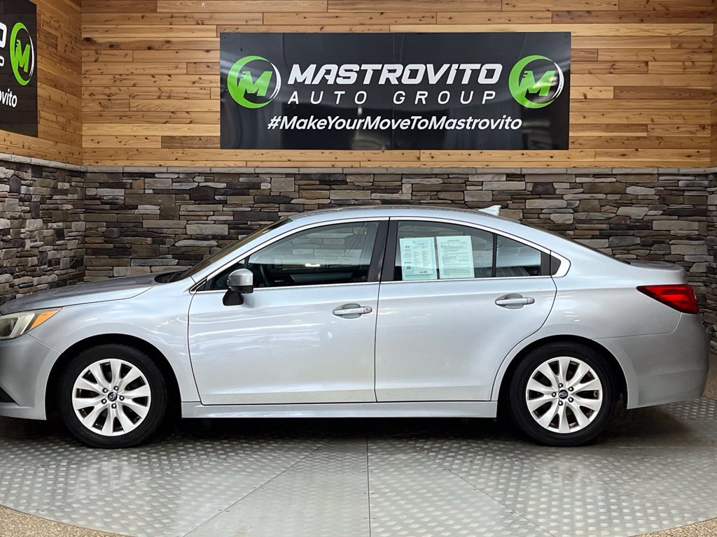 Used 2016 Subaru Legacy 2.5i Premium AWD/4WD image 9