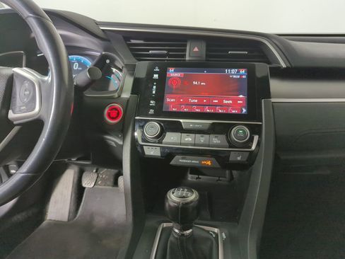 Certified 2018 Honda Civic EX-T image 14