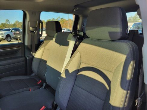 Used 2023 GMC Sierra 1500 Elevation w/ X31 Off-Road Package AWD/4WD image 12