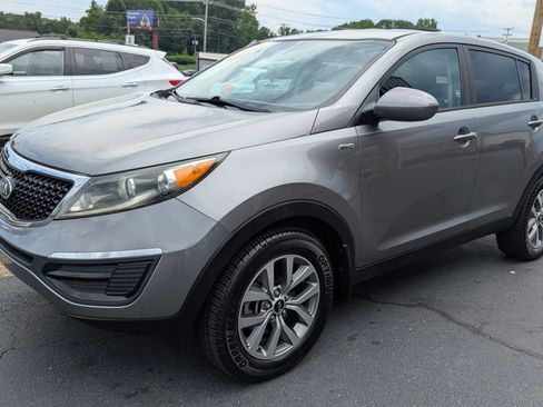Used 2014 Kia Sportage LX AWD/4WD image 3