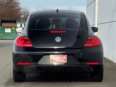 Used 2013 Volkswagen Beetle 2.5 image 6