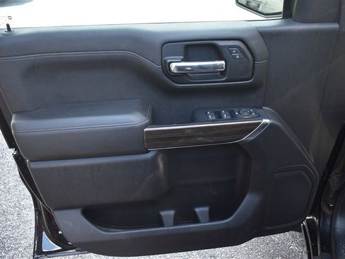 Used 2022 Chevrolet Silverado 1500 LT Trail Boss w/ Safety Package AWD/4WD image 13