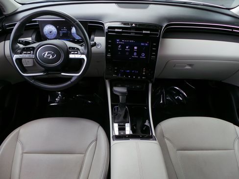 Used 2023 Hyundai Tucson SEL w/ Convenience Package FWD image 6