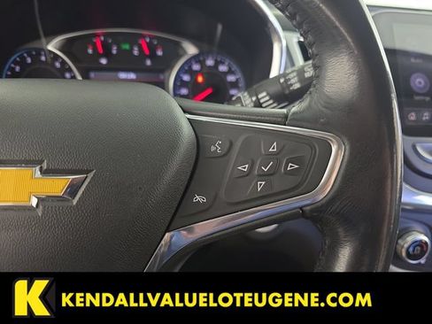 Used 2019 Chevrolet Equinox Premier FWD image 13