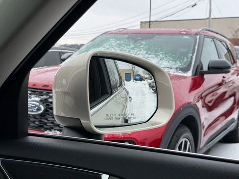 Used 2016 Volvo XC90 T6 Momentum image 45