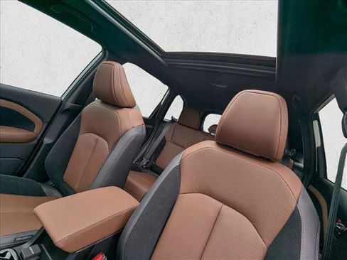 New 2026 Subaru Forester Touring AWD/4WD image 10