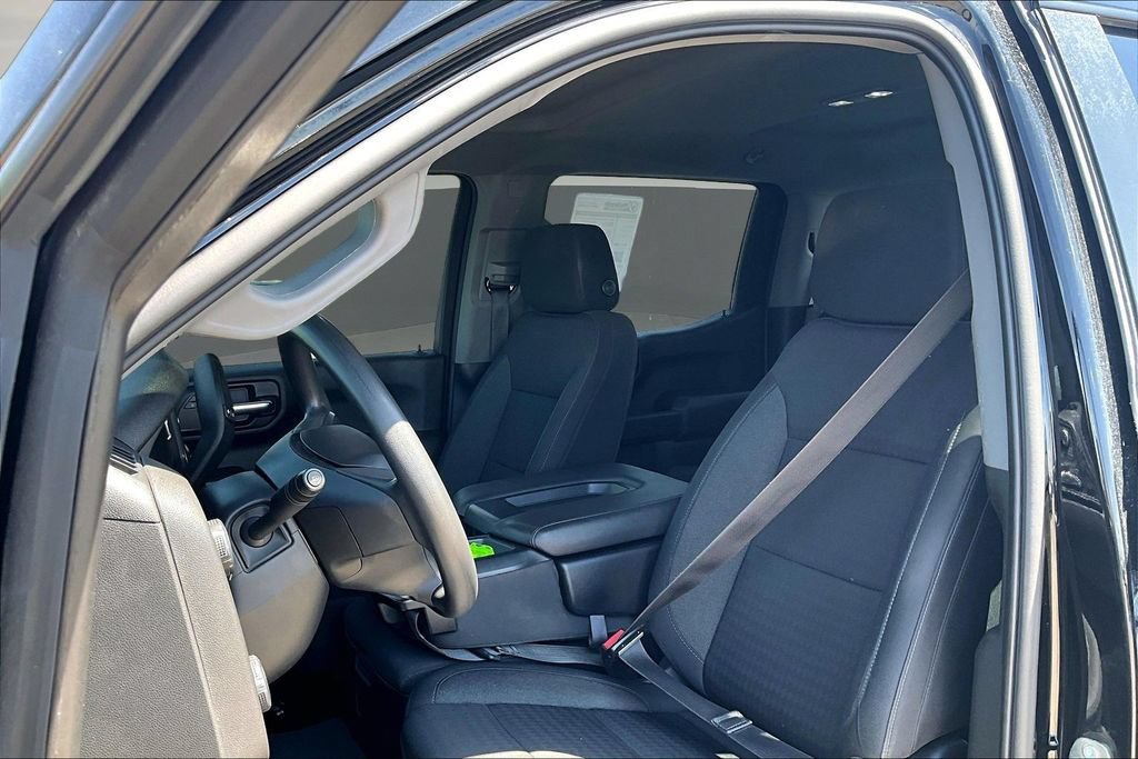 Used 2023 Chevrolet Silverado 1500 Custom Trail Boss w/ LPO, Dark Essentials Package AWD/4WD image 23
