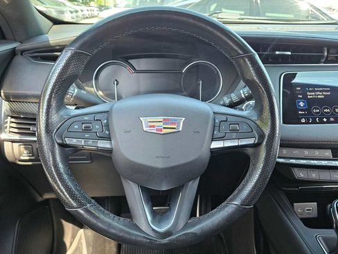 Used 2021 Cadillac XT4 Sport image 21