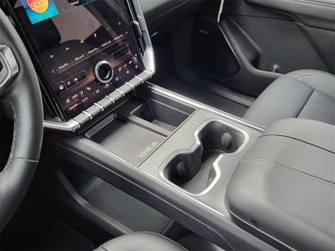 Used 2024 GMC Acadia Elevation w/ Black Edition image 29