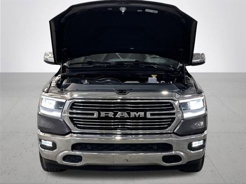 Used 2023 RAM 1500 Laramie AWD/4WD image 5