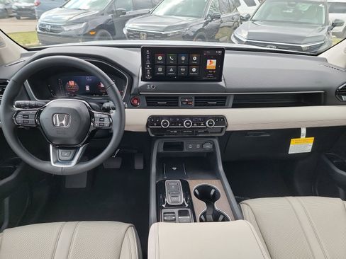 New 2026 Honda Pilot Elite image 9