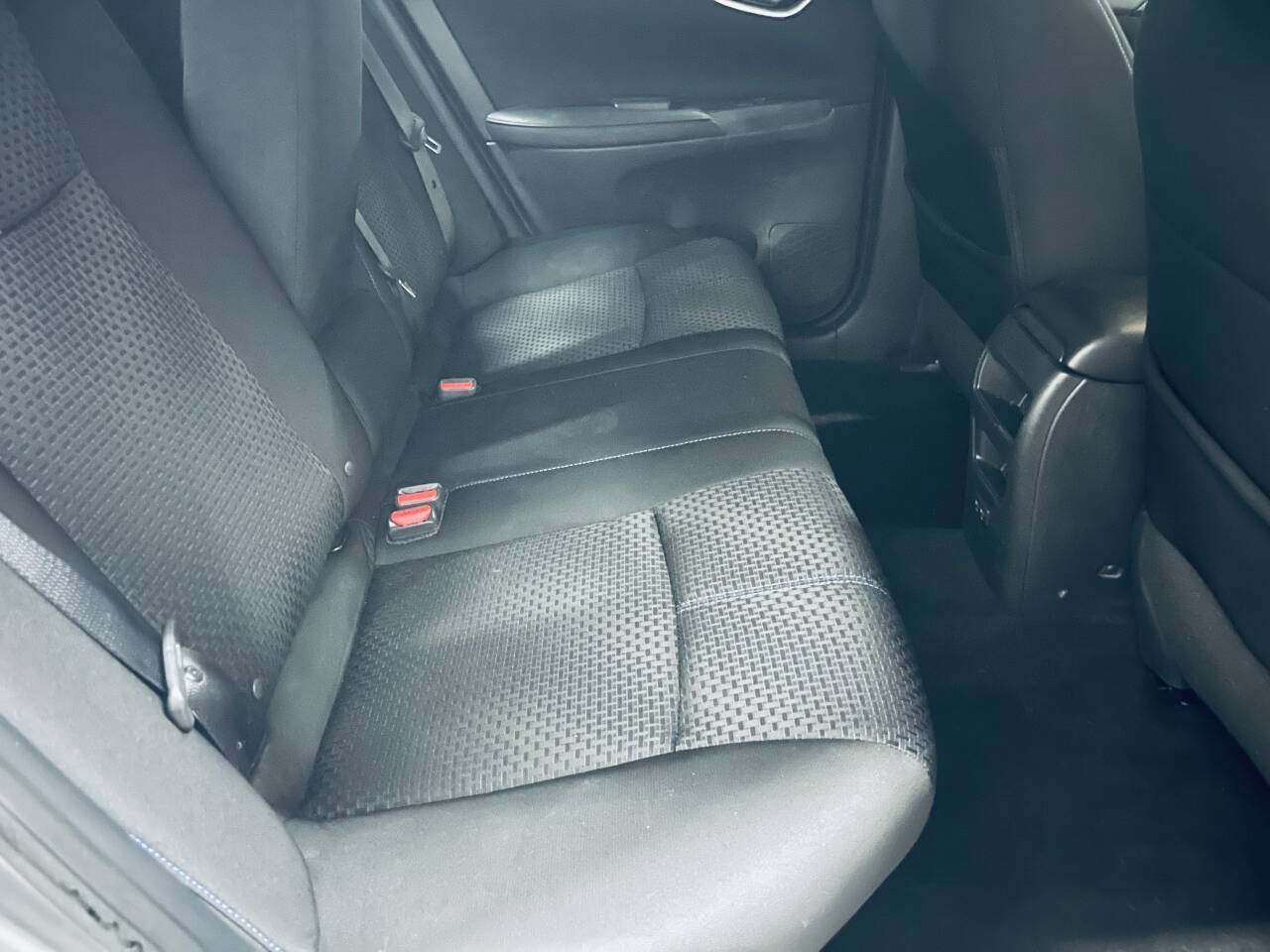 Used 2018 Nissan Sentra SR FWD image 21