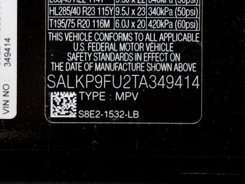 New 2026 Land Rover Range Rover SE image 23