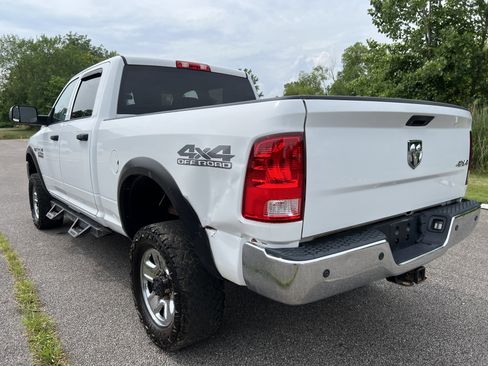 Used 2018 RAM 2500 Tradesman w/ Chrome Appearance Group image 5