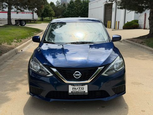 Used 2018 Nissan Sentra S FWD image 2