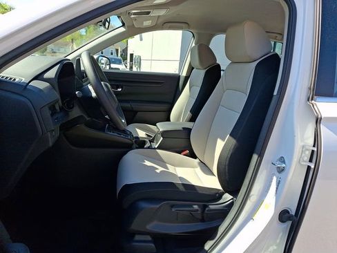 Used 2023 Honda CR-V LX image 13