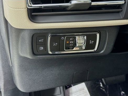 New 2026 Lincoln Corsair Grand Touring image 10