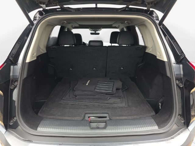 Used 2022 Nissan Rogue SV w/ SV Premium Package FWD image 30