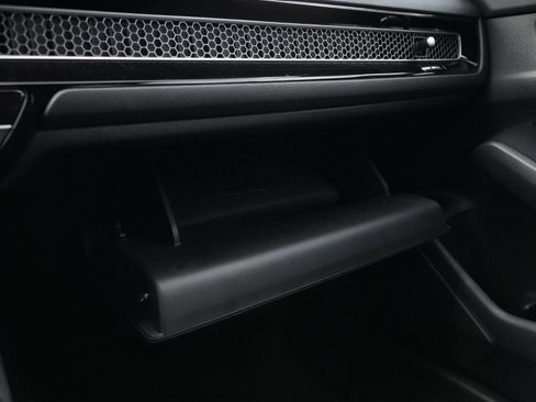 Used 2025 Honda Civic Sport image 25