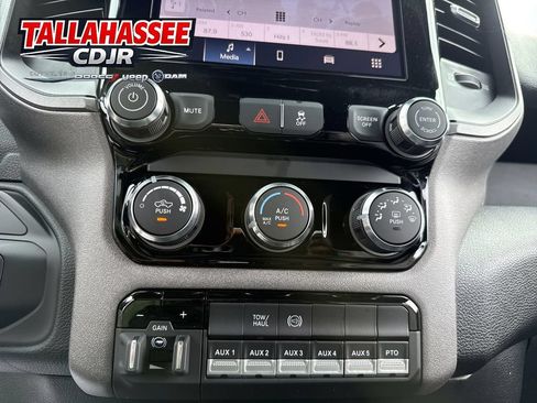New 2026 RAM 3500 Tradesman AWD/4WD image 23