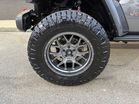 Used 2020 Jeep Gladiator Mojave image 45