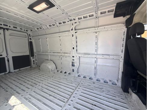 Used 2025 RAM ProMaster 3500 w/ Convenience Group FWD image 19