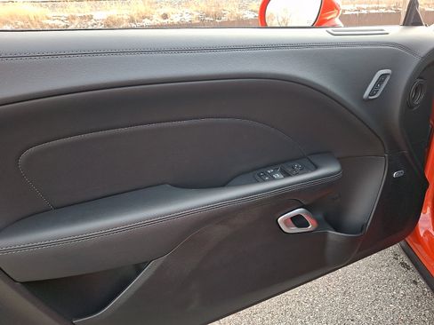 Used 2022 Dodge Challenger R/T Scat Pack w/ Plus Package image 12