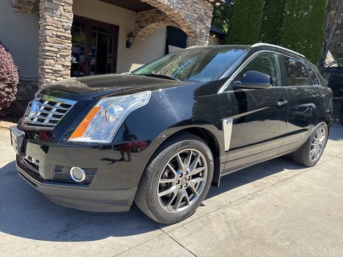 Used 2015 Cadillac SRX Performance w/ Trailering Package AWD/4WD image 2